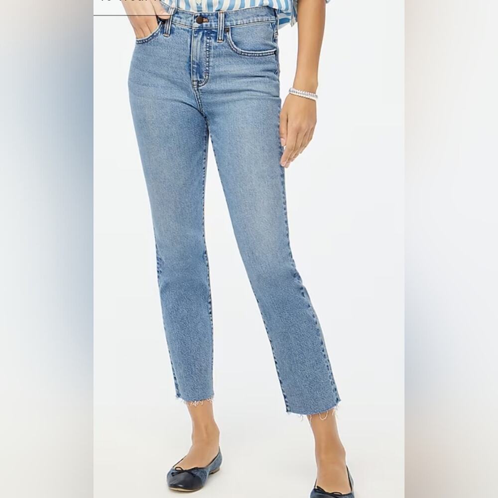 J crew Essential straight jean in all-day stretch size 29